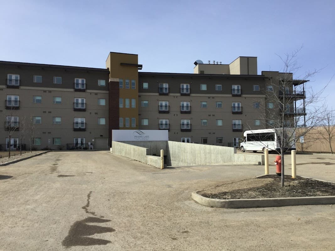 The Residence at Prairie Lake - Photo 2