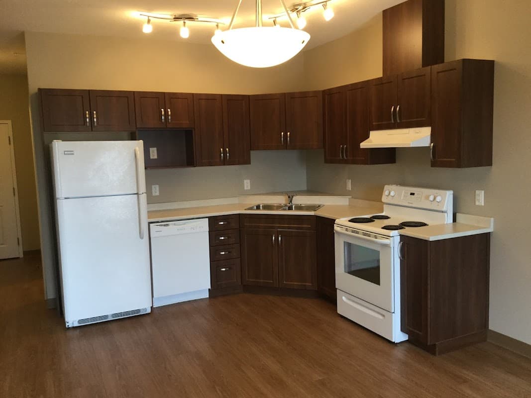 The Residence at Prairie Lake - Photo 3