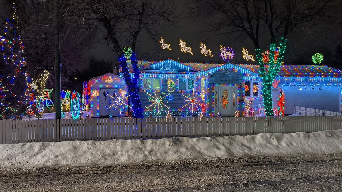 Huston Heights - Photo 2