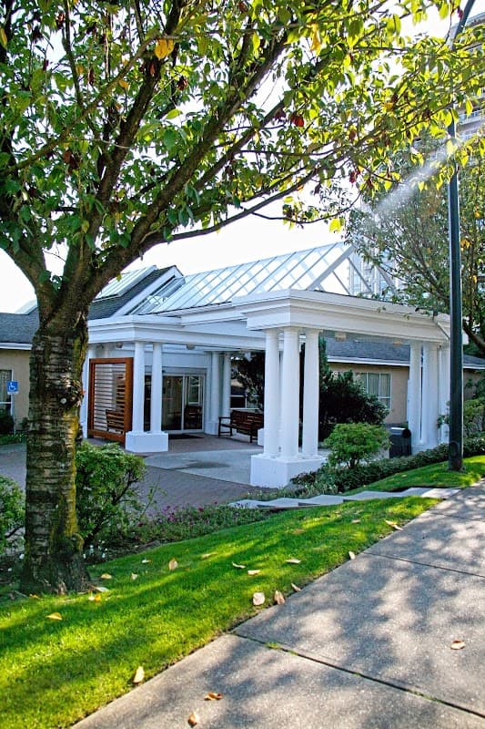 AgeCare Royal City - Photo 2