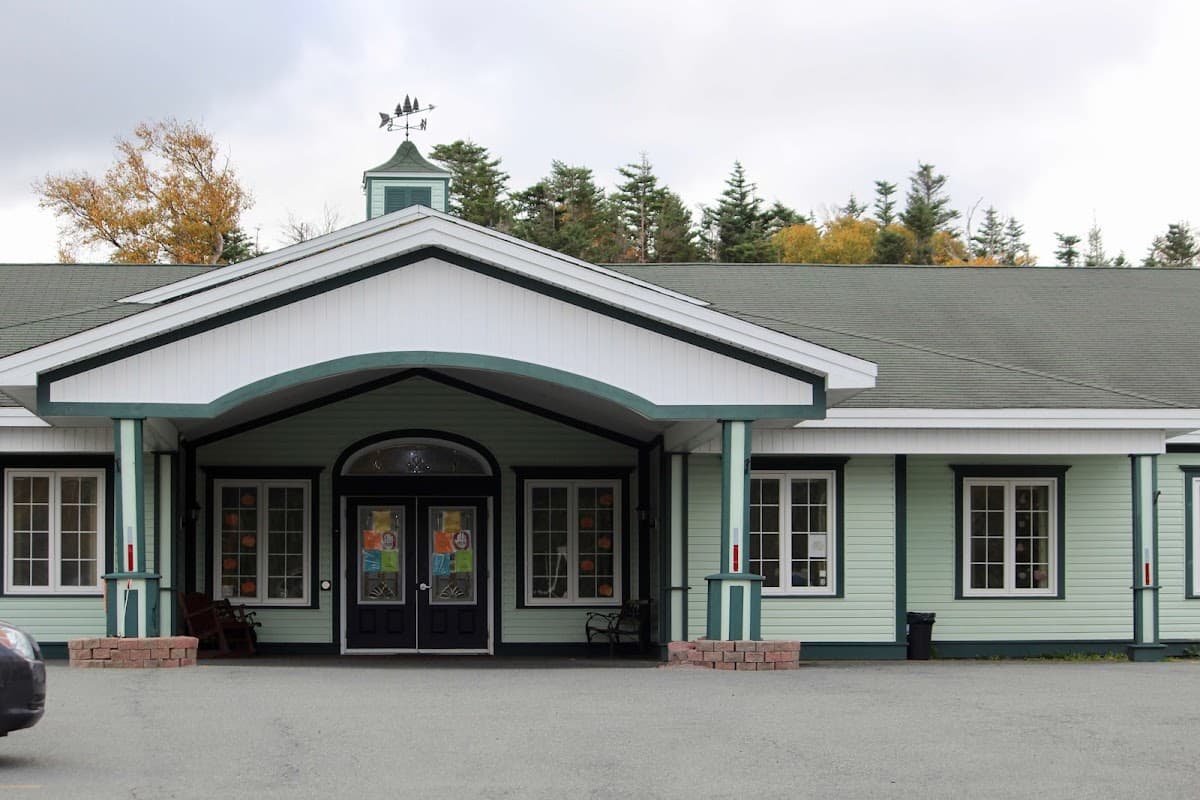 Meadowcreek Retirement Center - Photo 1