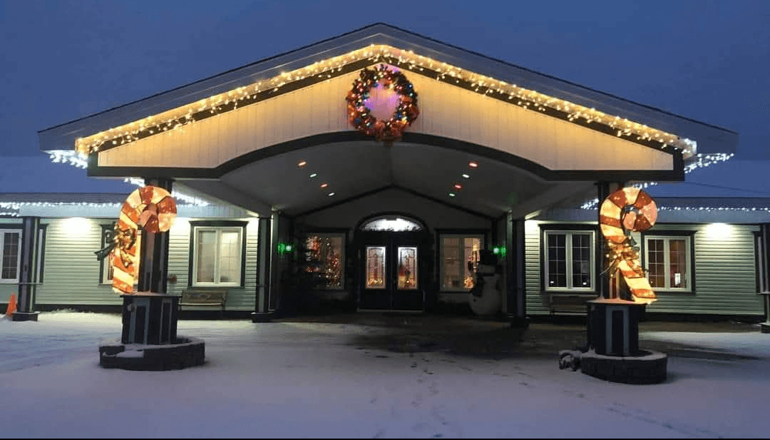 Meadowcreek Retirement Center - Photo 2