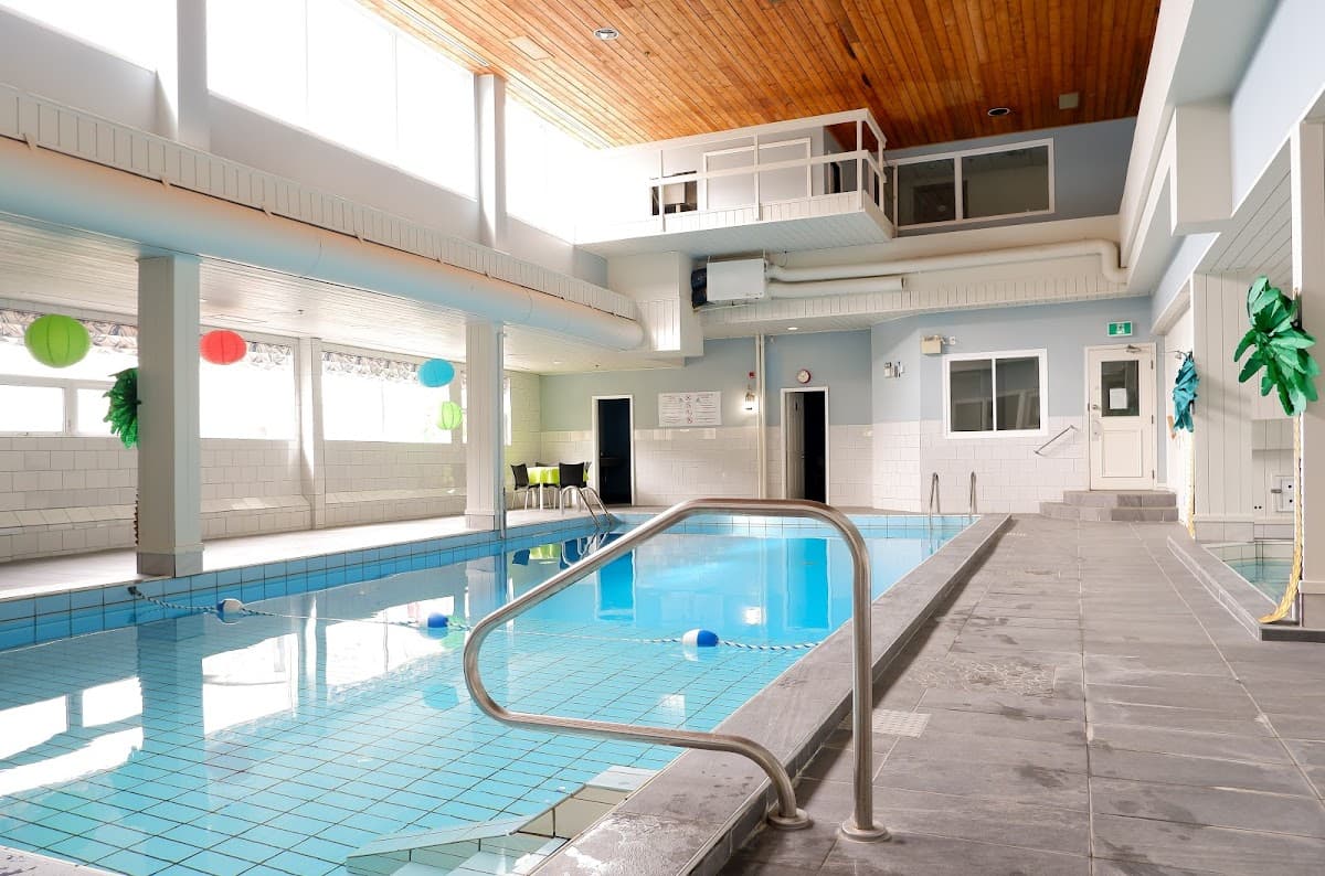 Royal Residence - Photo 2