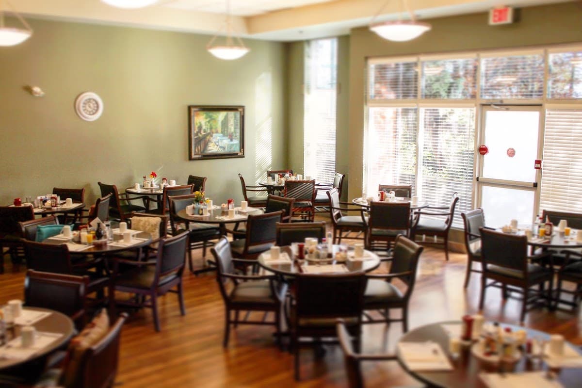 RJ Kent: The Residences - Photo 2