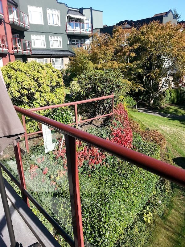 Somerset Green - Photo 1