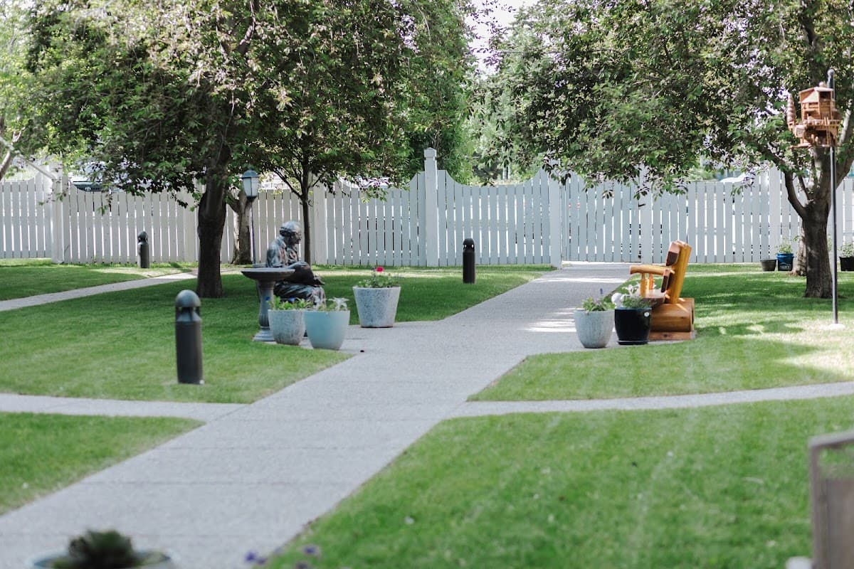 Shalem Senior Community Living - Photo 1