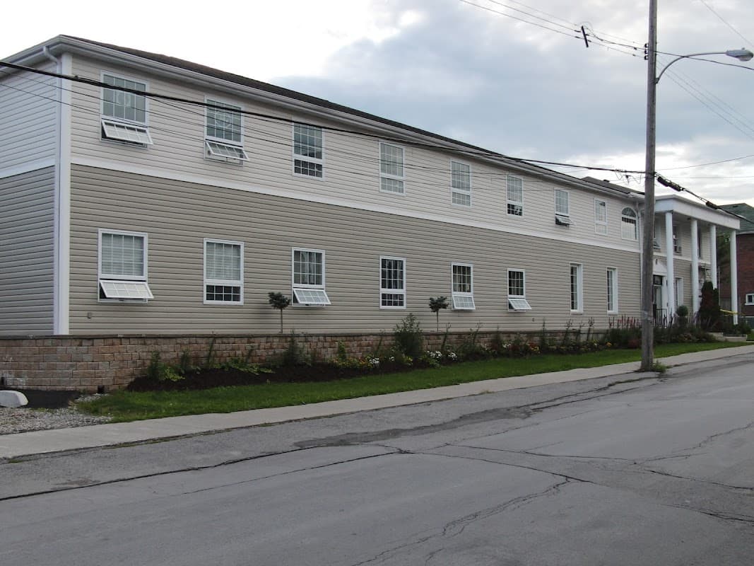 Eden Place Retirement Home - Photo 3