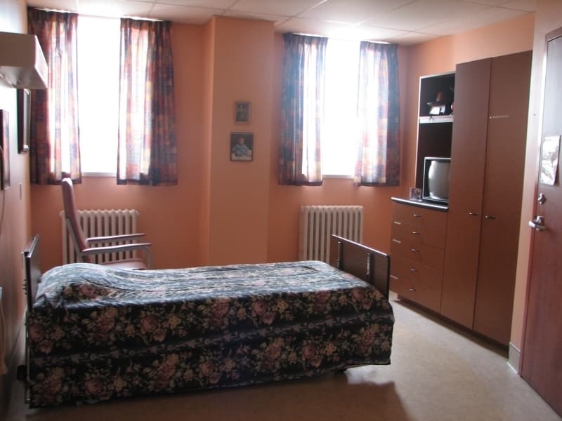 Centre D'Accueil St-Joseph De Lévis Inc - Photo 2