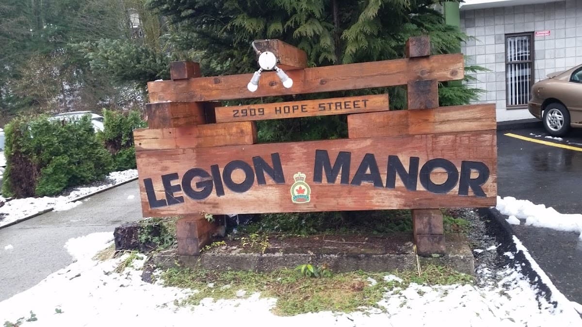 Port Moody Senior Housing Society - Photo 2