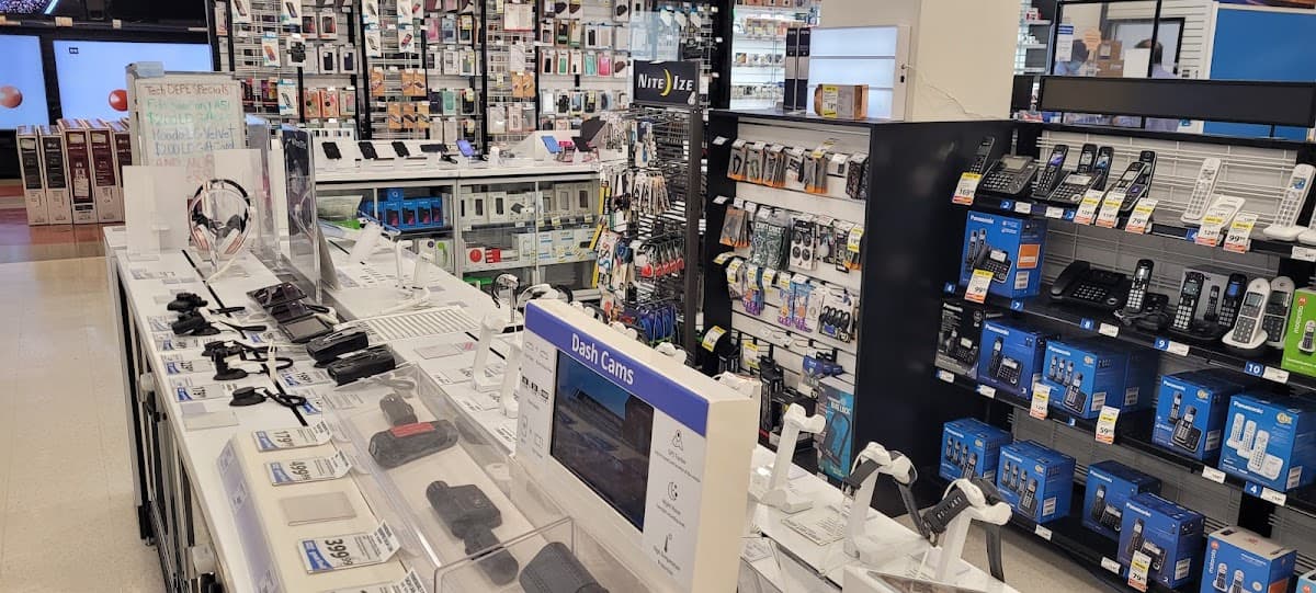 London Drugs - Photo 2