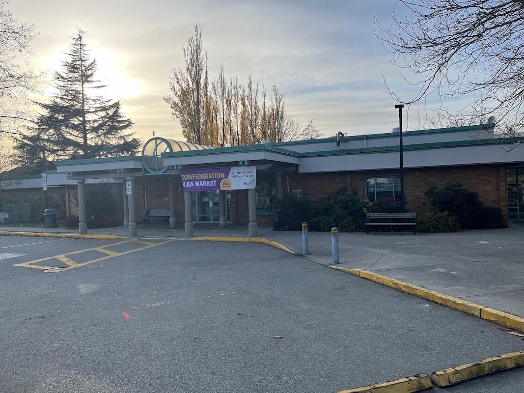 Confederation Seniors' Centre - Photo 2