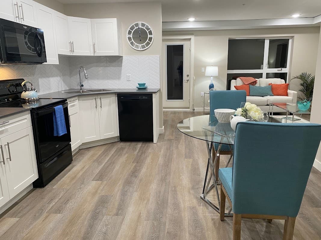 Three Robins Stony Plain - Photo 3