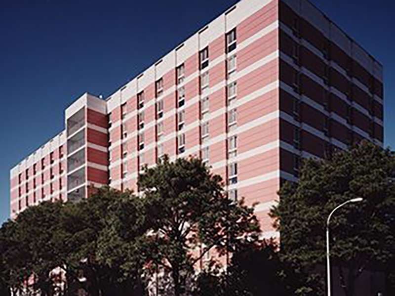 Royal Oak Manor - Photo 1