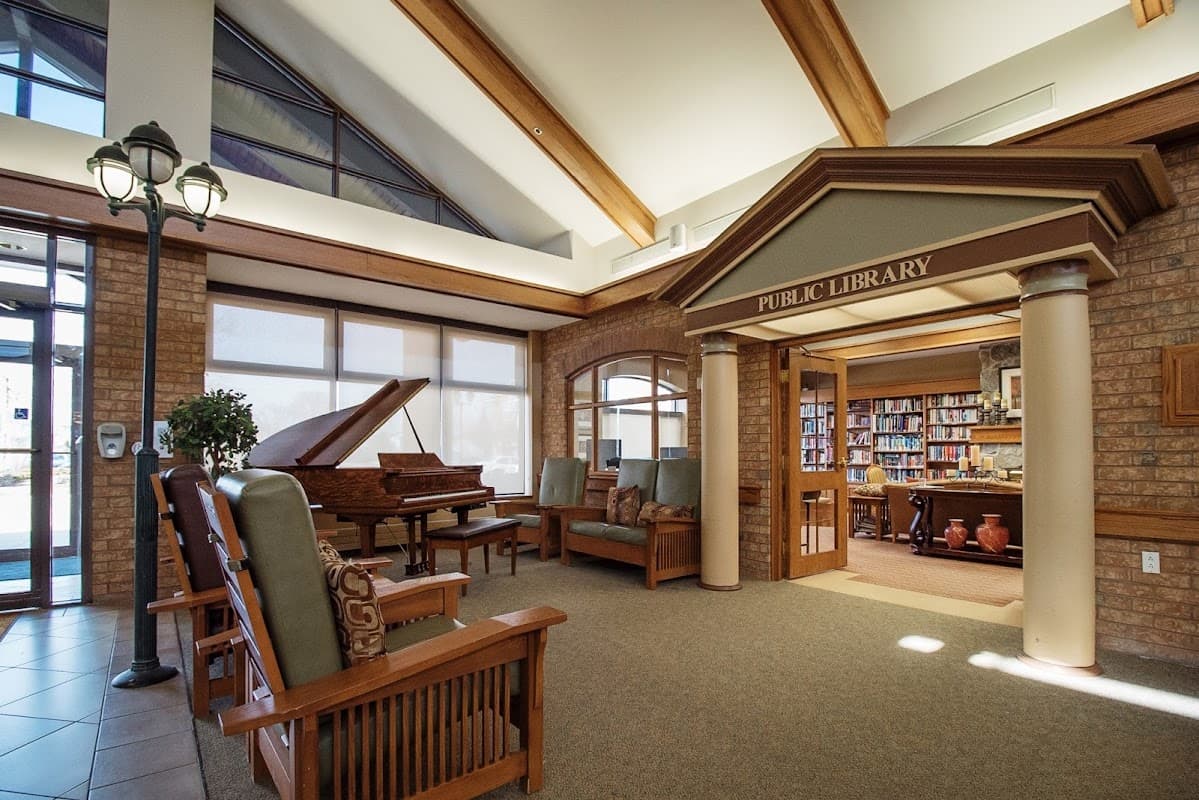 Bloor Street West Village Retirement Residence - Photo 3