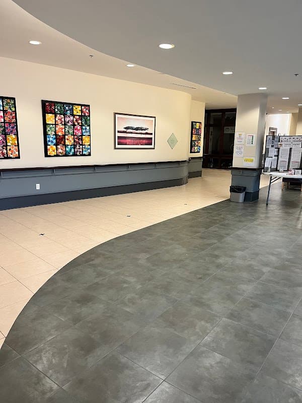 Yee Hong Centre For Geriatric Care - Photo 3