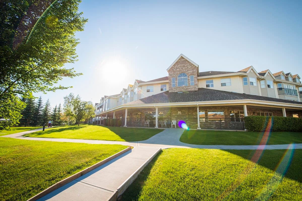 Whitehorn Village - Photo 1