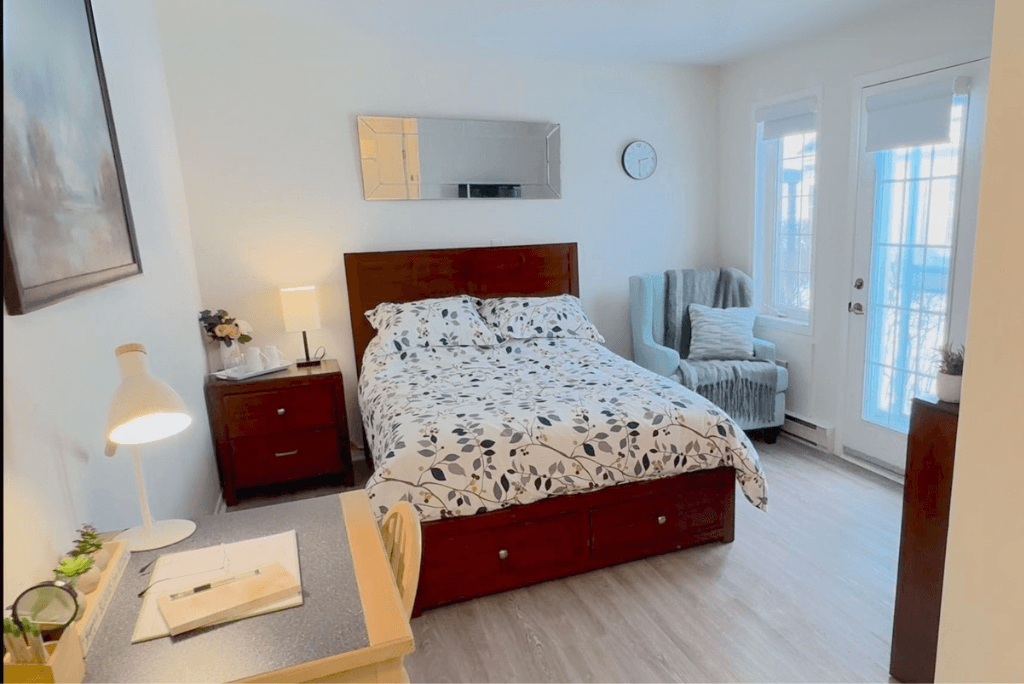 Queenswood Villa Retirement Community by Spring Living - Photo 2