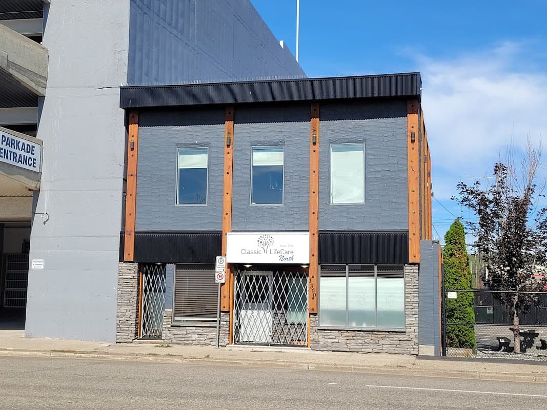 Classic LifeCare - Photo 2