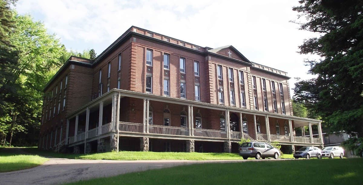 Cooperative De Solidarite De Services A Domicile Du Royaume Du Saguenay - Photo 3