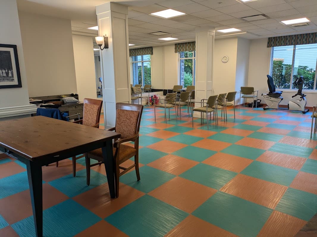 Maple Ridge Seniors Village - Photo 3