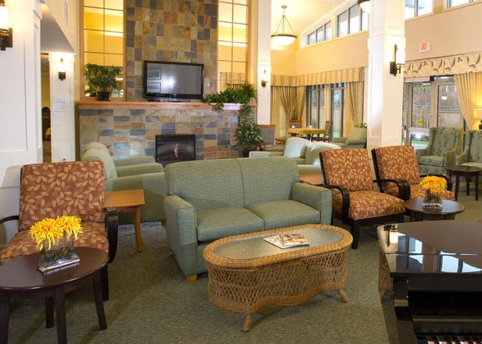 Casa Loma Seniors Village - Photo 3