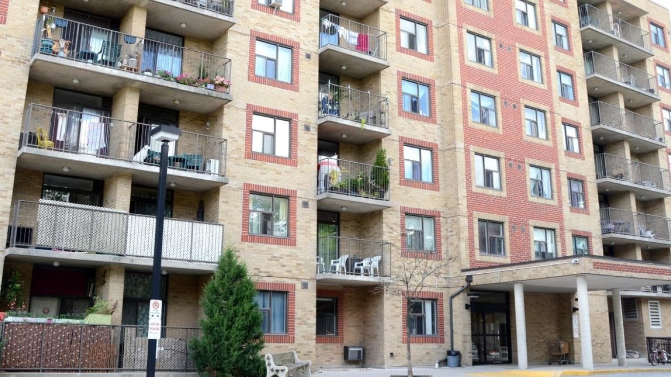 Willow Place Apartments - Photo 1