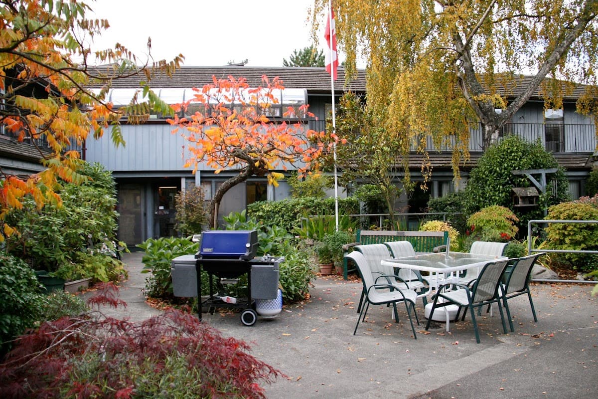 AgeCare Glenwarren - Photo 3