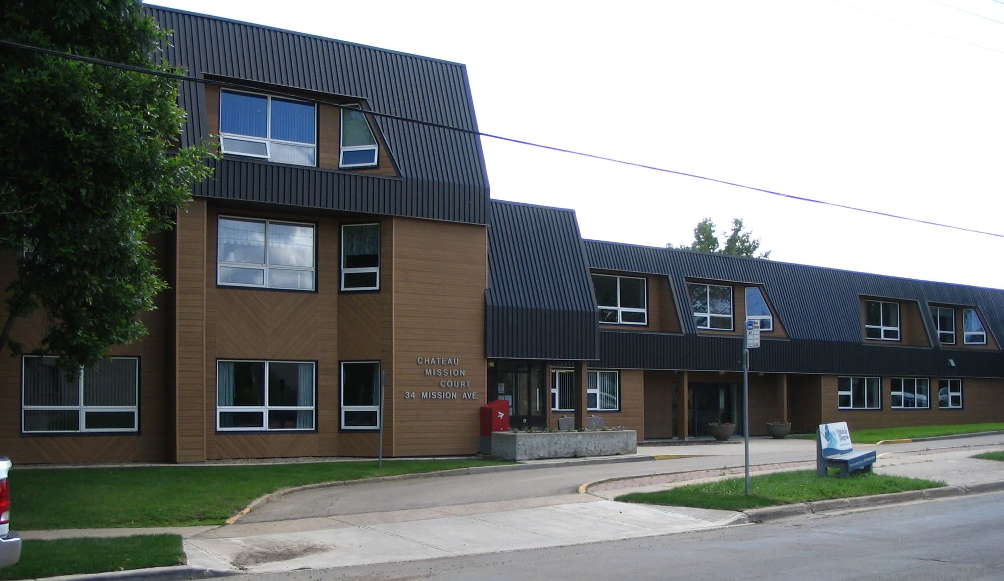 Chateau Mission Court - Photo 1