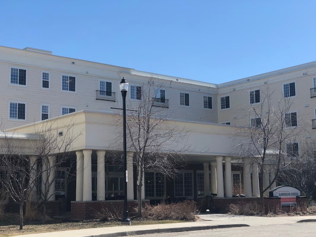 Carewest Garrison Green - Photo 2