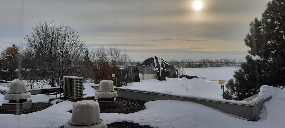 Marcelle-Ferron Nursing Home - Photo 1