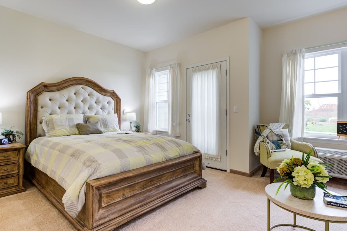 The Bradley Retirement Living - Photo 2