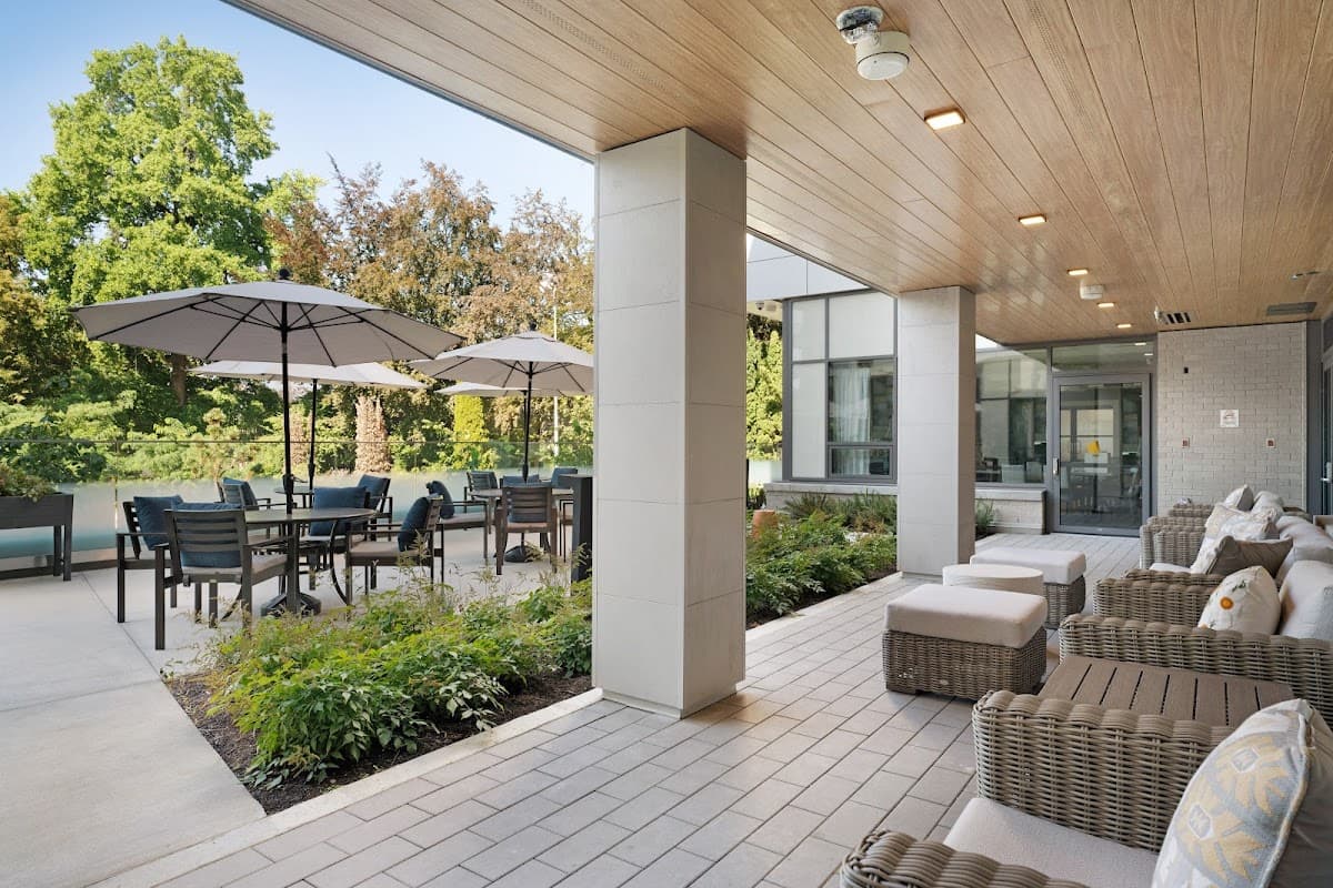 Sunrise at Lonsdale Square - Photo 1