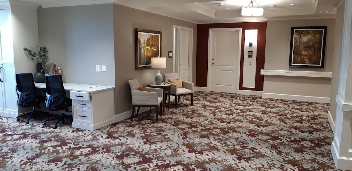 Amica Pickering - Photo 2