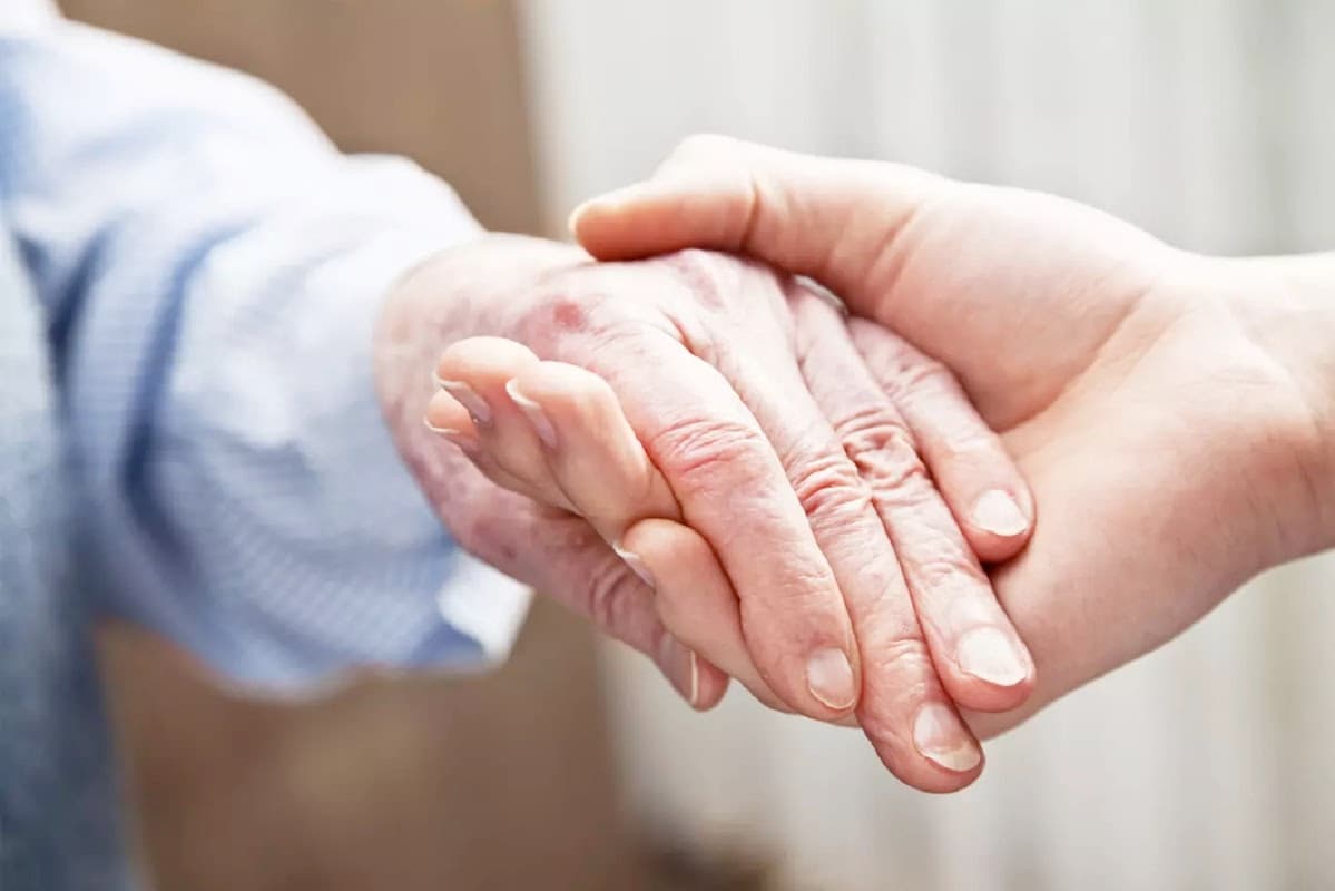 We love to care - Photo 3