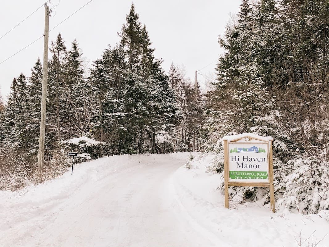 Hi-Haven Manor - Photo 3