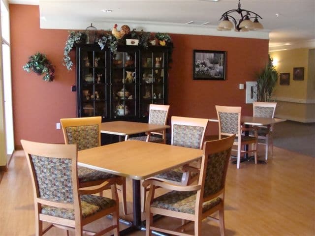 Ridgeview Lodge - Photo 2