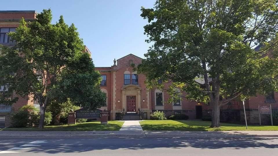 Foyer Notre-Dame-du-Sacré-Cœur - Photo 1