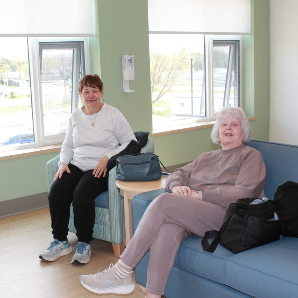 SeniorHome.ca - Lakeshore Residence
