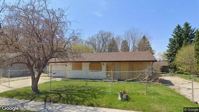 Maplewood Manor (Google Street View)