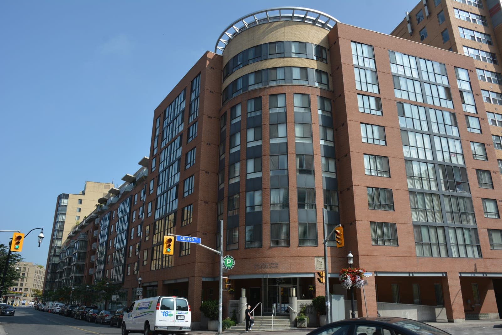 SeniorHome.ca - Old York Tower