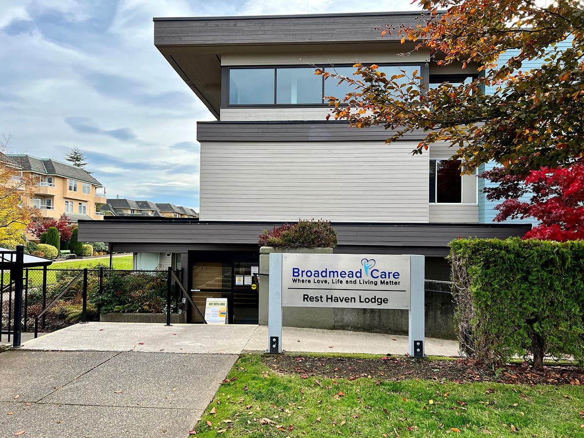 SeniorHome.ca - Rest Haven Lodge