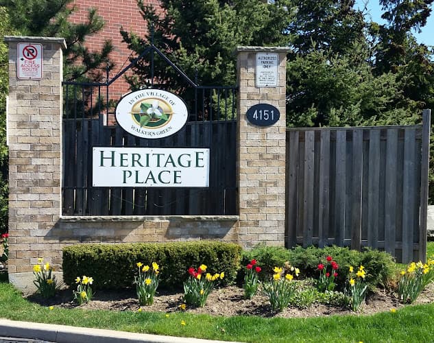 Heritage Place - Photo 1