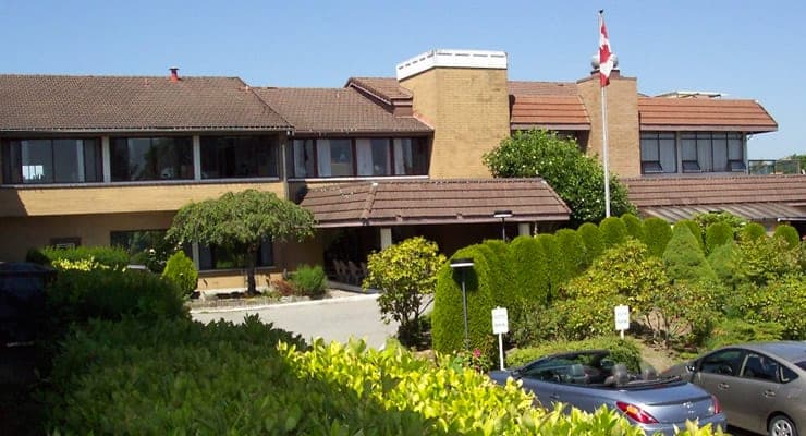 SeniorHome.ca - Blenheim Lodge