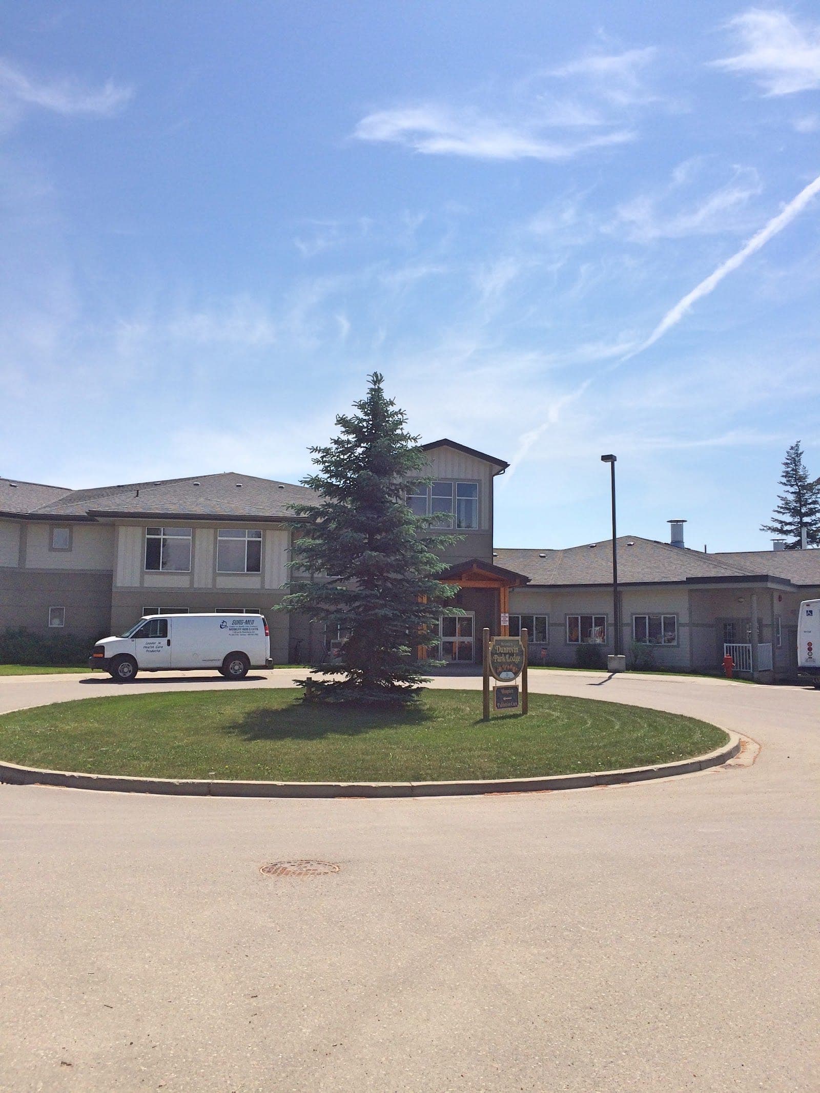 Dunrovin Park Lodge (photo: David Yule, via Google)