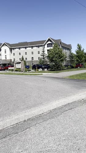 Extendicare Maple View - Photo 1