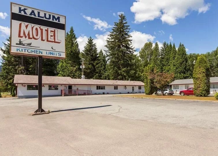 SeniorHome.ca - Kalum Home