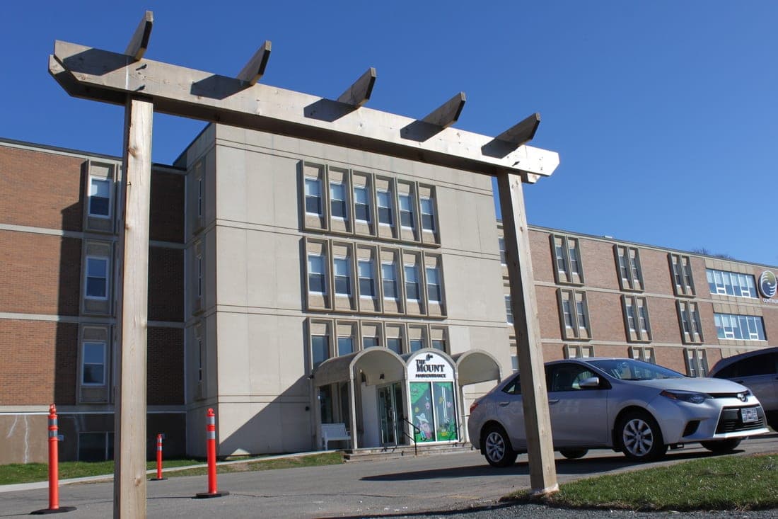 SeniorHome.ca - the Mount Continuing Care Community
