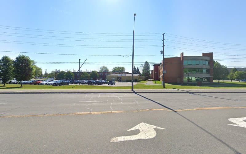 North East Specialized Geriatric Centre | Centre gériatrique spécialisé du Nord-Est - Photo 1
