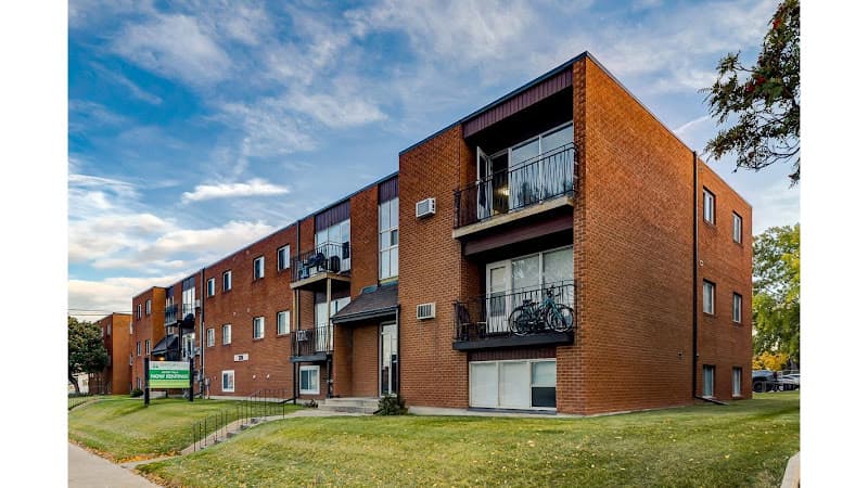 Astro Villa - Avenue Living - Photo 1