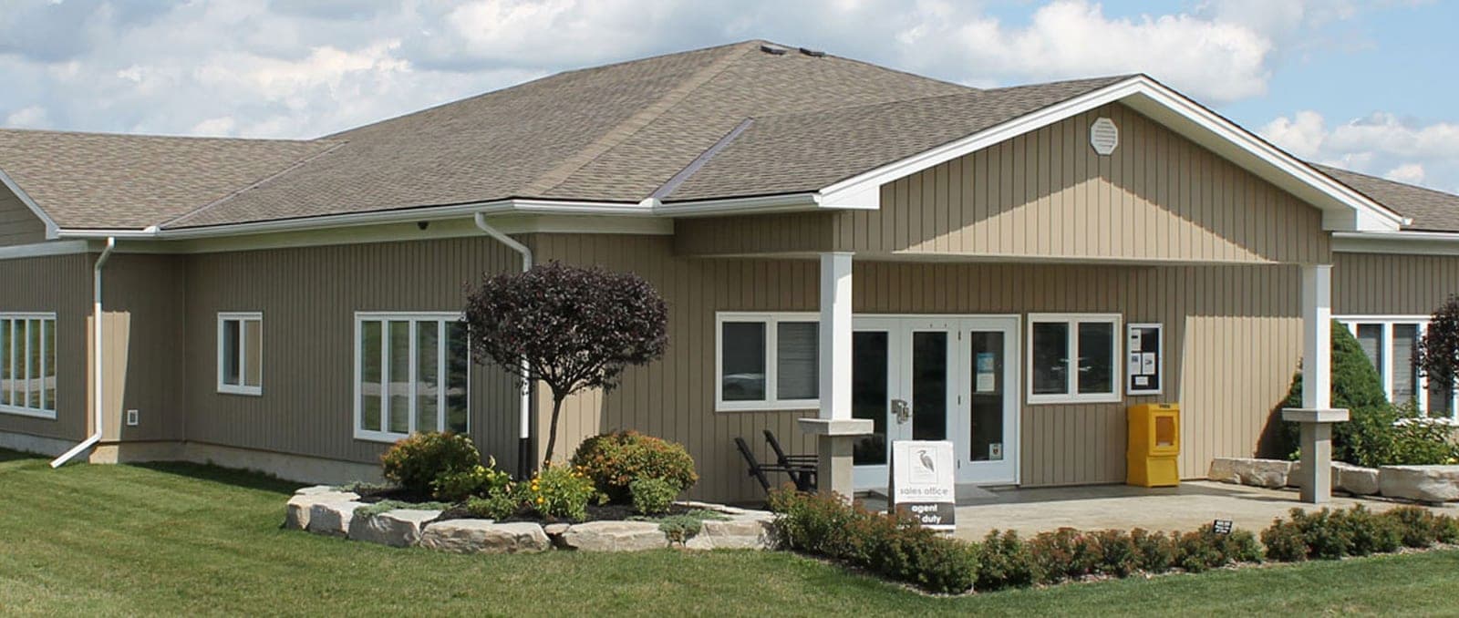 SeniorHome.ca - Heron's Landing | A Parkbridge Residential Retirement Community